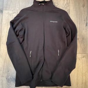 Patagonia- Black with patterned material - Full Zip Jacket